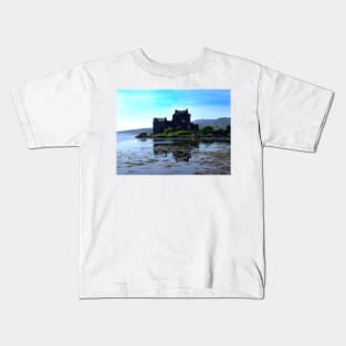 Eilean Donan Castle in the Highlands of Scotland Kids T-Shirt